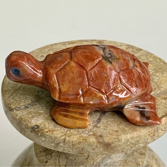 SEA TURTLE Soapstone Figurine MINI Carved Red Stone Crystal Animal Figure 1.5" - Picture 2 of 15